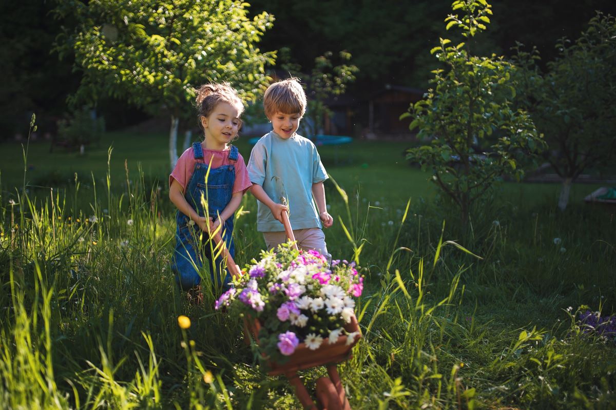 Kinder im Garten beschäftigen: Kreative Ideen für Reutlingen